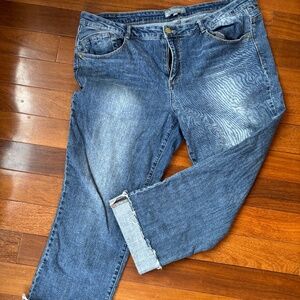 Wit & Wisdom Medium Wash Jean Capris Size 18 Excellent Condition